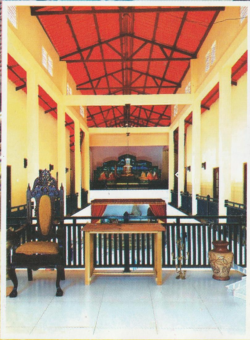 ධර්මශාලාවේ ඇතුළත
